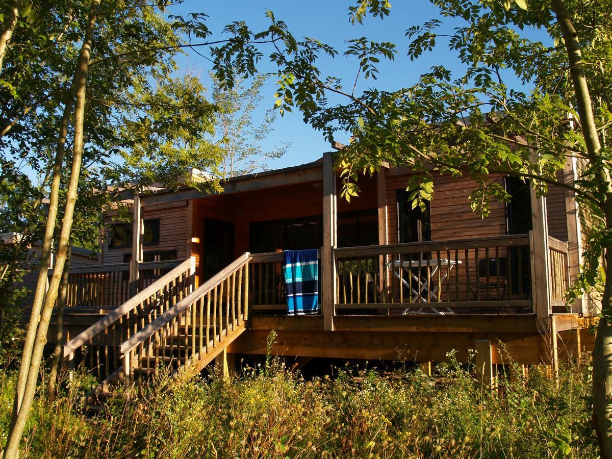 Cosycamp Hotel Chamalières-sur-Loir Екстериор снимка