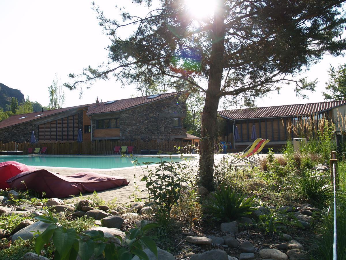 Cosycamp Hotel Chamalières-sur-Loir Екстериор снимка