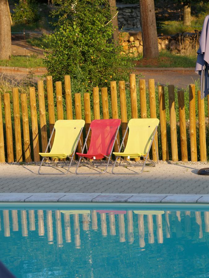 Cosycamp Hotel Chamalières-sur-Loir Екстериор снимка